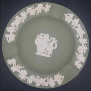 544 - Wedgwood Sage Green Jasperware Dish – The Three Graces Relief – England